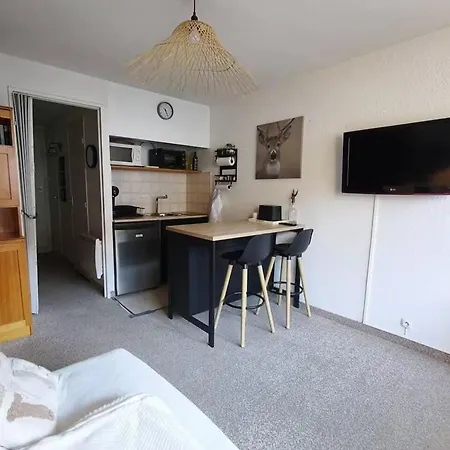 With Balcony And View In Sauze Apartment Enchastrayes